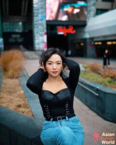 Dating Kazakh Women: The Ultimate Guide for Men