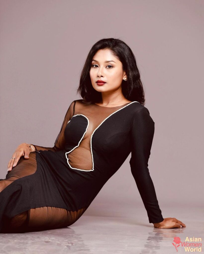 Exotic Nepali women
